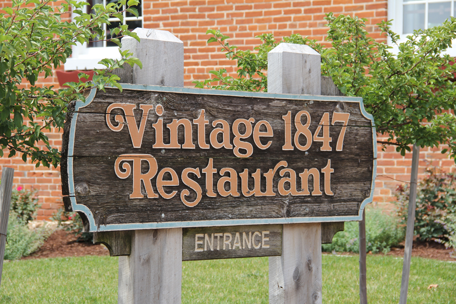 Hermann Missouri - Stone Hill Vintage Restaurant Sign
